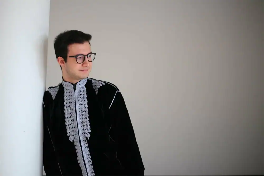 Le pianiste Mahmoud El Moussaoui lors d'un concert exceptionnel à Rabat 1 عازف البيانو محمود الموسوي في حفل استثنائي بالرباط