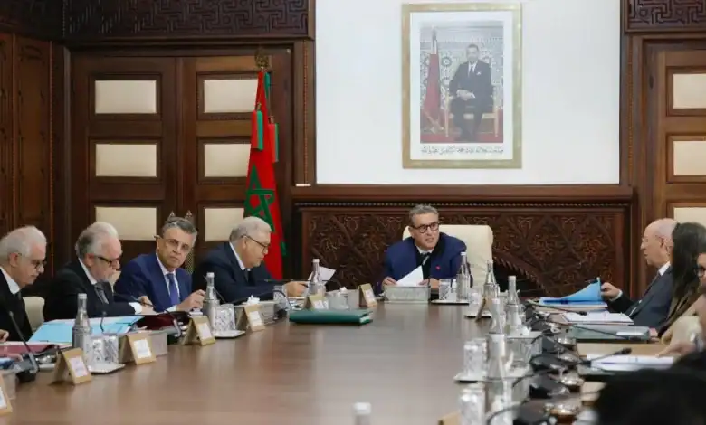 المساعدة الاجتماعية: الحكومة تحدد إعانة استثنائية للأيتام والأطفال المهجورين بـ500 درهم شهريًا