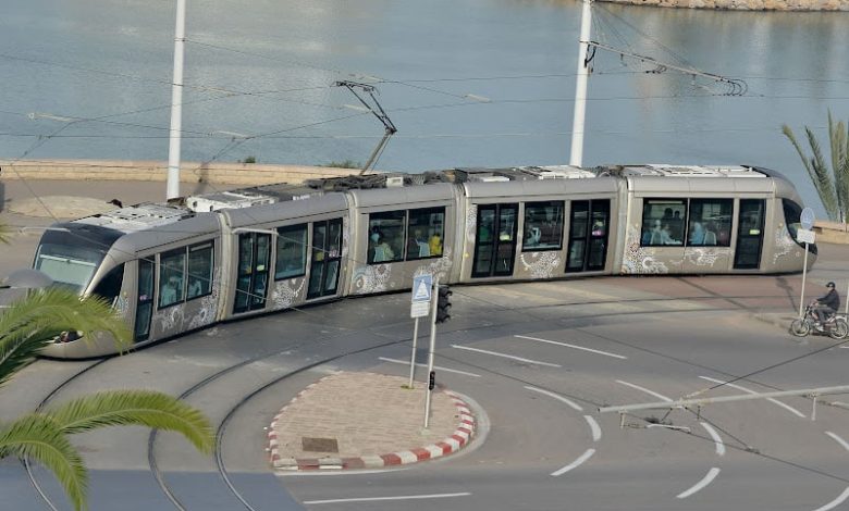 عطب تقني يربك حركة الترامواي بالرباط ويقلص السير على الخطين