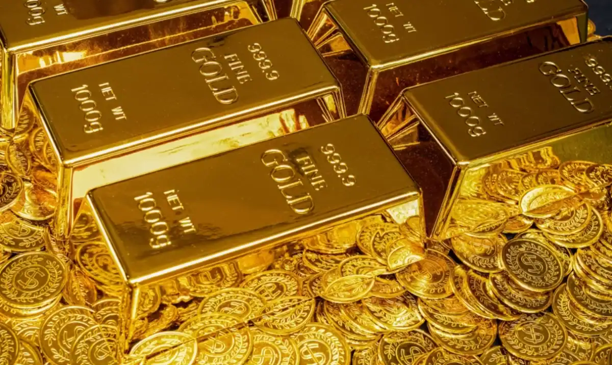 Le prix de l'or atteint son plus haut niveau en une semaine et se rapproche d'un niveau record 1 أسعار الذهب تقفز لأعلى مستوى في أسبوع وتقترب من رقم قياسي