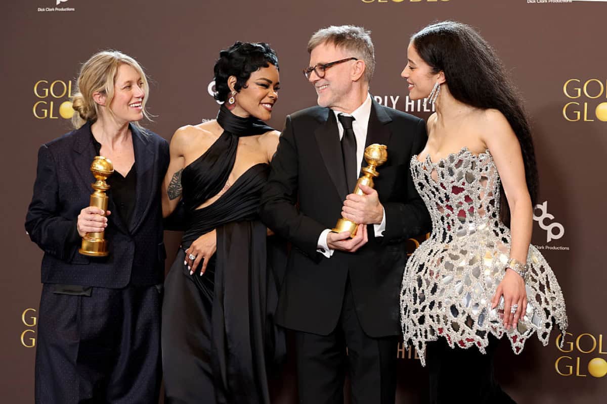 Golden Globes : Une bataille après l'autre" remporte quatre prix lors de l'ouverture de la saison hollywoodienne 1 غولدن غلوب: فيلم «معركة تلو الأخرى» يحصد أربع جوائز في انطلاقة موسم هوليوود