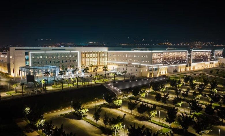 أكادير: أول منصة للجراحة الروبوتية ترى النور في المركز الاستشفائي الجامعي محمد السادس