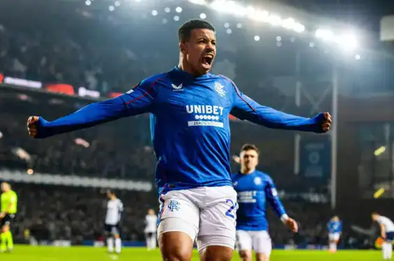 ليل يؤكد غياب حمزة إغاماني لأشهر بسبب تمزق في الرباط الصليبي