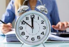 اعتماد التوقيت المسترسل بالإدارات خلال رمضان من 9 صباحاً إلى 3 بعد الزوال