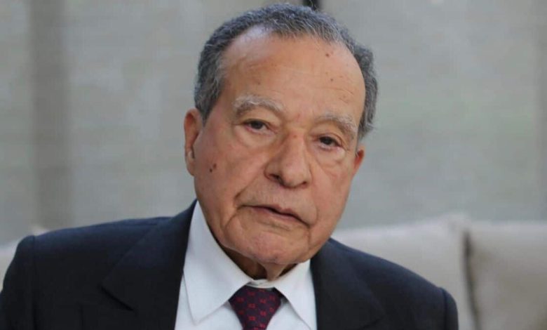 وفاة الوزير الأسبق عبد السلام زنيند عن 92 عاماً