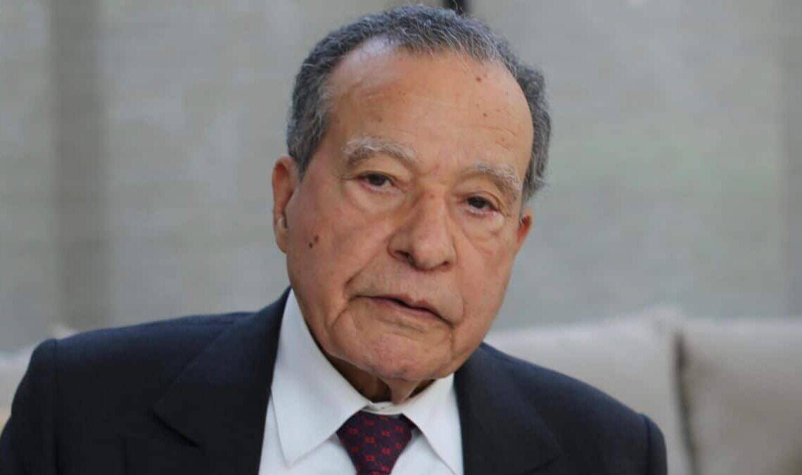 وفاة الوزير الأسبق عبد السلام زنيند عن 92 عاماً