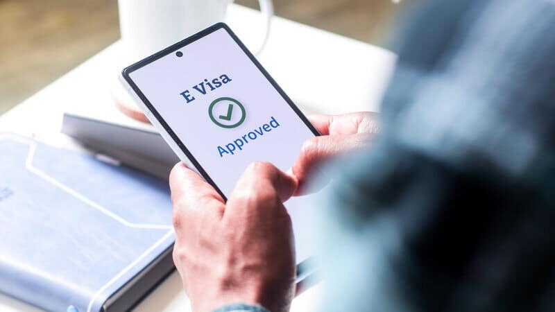 Le Royaume-Uni activera officiellement le système de visa électronique à partir du 25 février 2026 1 المملكة المتحدة تُفعّل رسميًا نظام التأشيرة الإلكترونية ابتداءً من 25 فبراير 2026