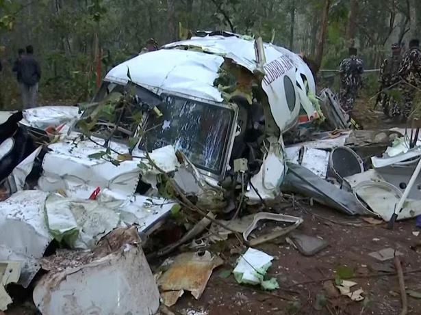 بسبب عاصفة رعدية.. مصرع 7 أشخاص في تحطم طائرة إسعاف بالهند