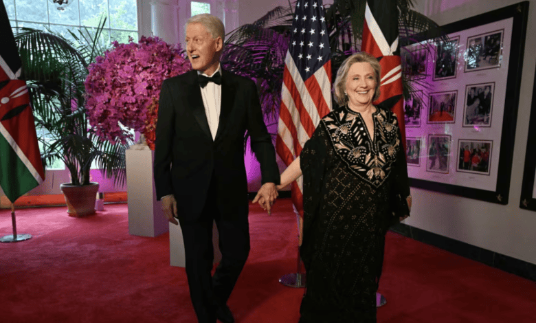 Affaire Epstein : Bill et Hillary Clinton acceptent de témoigner devant le Congrès 1 قضية إبستين: بيل وهيلاري كلينتون يوافقان على الإدلاء بشهادتهما أمام الكونغرس