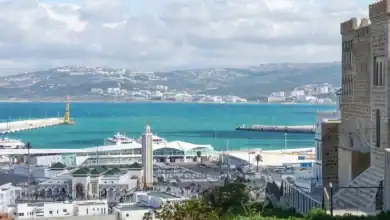 تعليق الرحلات البحرية بين طريفة وطنجة بسبب العاصفة ريجينا