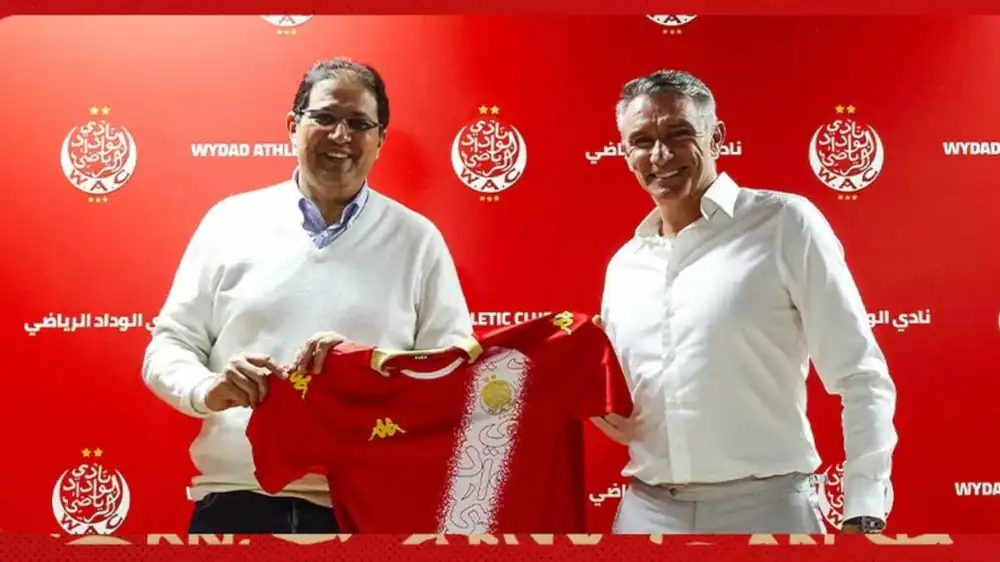 Wydad Sports annonce la nomination du Français Patrice Cartieron comme nouvel entraîneur 1 الوداد الرياضي يعلن تعيين الفرنسي باتريس كارتيرون مدربًا جديدًا للفريق
