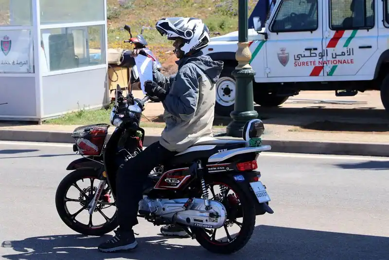Des juristes critiquent l'interdiction des équipements de sécurité pour les motocycles au Maroc 1 حقوقيون ينتقدون منع تجهيزات السلامة للدراجات النارية في المغرب