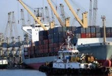 العراق يوقف العمل في موانئه النفطية بعد هجوم على ناقلات في مياهه الإقليمية