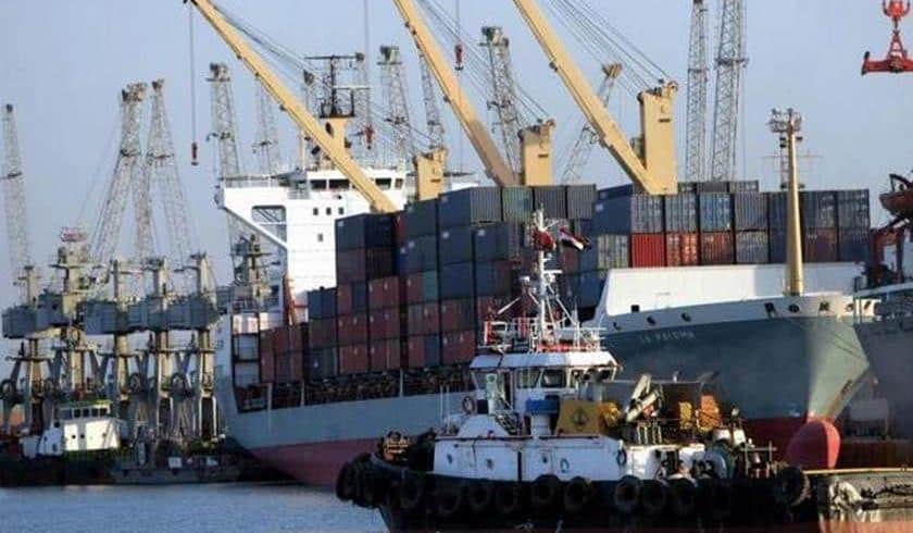 L'Irak suspend les travaux dans ses ports pétroliers après l'attaque de pétroliers dans ses eaux territoriales 1 العراق يوقف العمل في موانئه النفطية بعد هجوم على ناقلات في مياهه الإقليمية