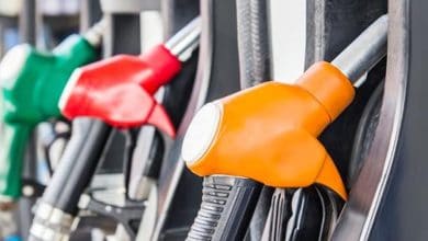 أسعار النفط تتراجع بعد وصولها إلى مستويات قياسية