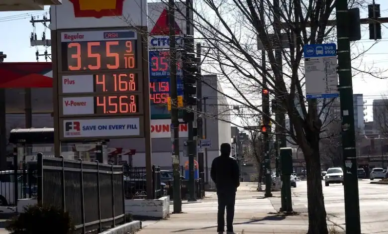 أسعار النفط تنخفض مع تصاعد التوقعات بانفراج قريب في الشرق الأوسط