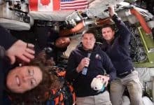 رواد "أرتيميس 2" يسجلون رقماً تاريخياً كأبعد بشر عن الأرض