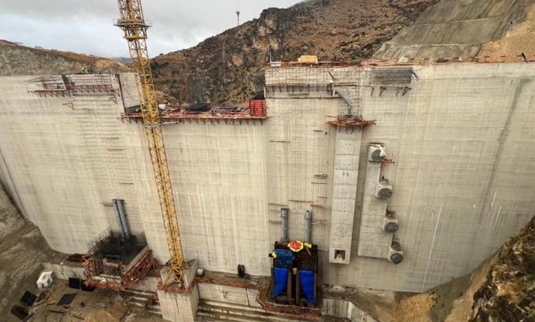 تسريع إنجاز السدود الكبرى بالمغرب وبرمجة 30 سدا تليا جديدا خلال 2026