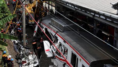 ارتفاع قتلى تصادم القطارين قرب جاكرتا إلى 14 والجرحى بالعشرات