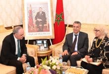 وزير العدل المغربي يجري مباحثات مع المدعي العام الأذربيجاني لتعزيز التعاون القضائي وتبادل الخبرات في تحديث منظومة العدالة ومواجهة الجريمة المنظمة.