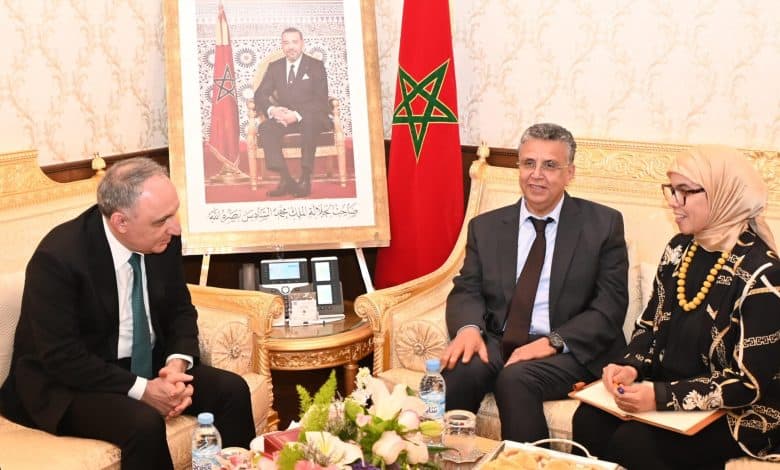 وزير العدل المغربي يجري مباحثات مع المدعي العام الأذربيجاني لتعزيز التعاون القضائي وتبادل الخبرات في تحديث منظومة العدالة ومواجهة الجريمة المنظمة.