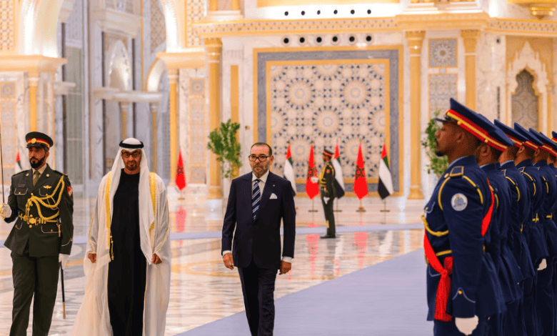 الملك محمد السادس يجري مباحثات هاتفية مع رئيس دولة الإمارات