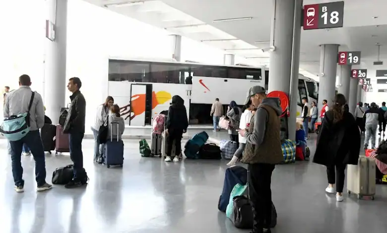 أسعار حافلات عيد الأضحى تثير الجدل بين انتقادات المستهلكين وتبريرات المهنيين