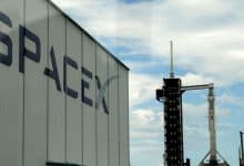 SpaceX تحدد سعر طرحها العام عند 135 دولاراً