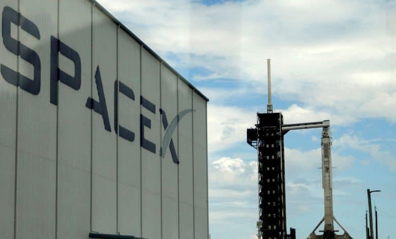 SpaceX تحدد سعر طرحها العام عند 135 دولاراً