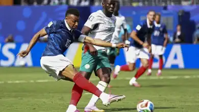 La France s'impose 3-0 face au Sénégal… et Mbappé continue d'écrire l'histoire en Coupe du monde 3 فرنسا تضرب السنغال بثلاثية.. ومبابي يواصل كتابة التاريخ في كأس العالم