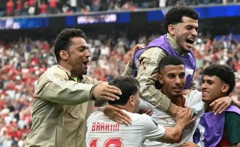 المغرب يكتسح كندا بثلاثية.. أسود الأطلس إلى ربع نهائي كأس العالم