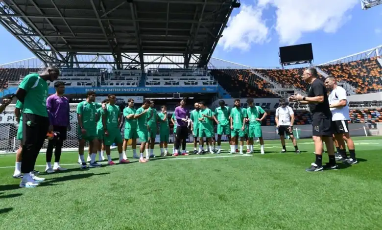 Les « Lions de l'Atlas » se préparent à affronter le Canada… Première séance d'entraînement à Houston avant le quart de finale 1 أسود الأطلس يفتحون ملف كندا.. أول حصة تدريبية في هيوستن قبل معركة ربع النهائي