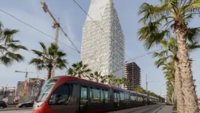 Le complexe portuaire de Tanger-Méditerranée, qui soutient les exportations automobiles marocaines