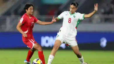 لاعبات المنتخب المغربي للسيدات لأقل من 17 سنة خلال مواجهة كوريا الشمالية بمركب محمد السادس بسلا