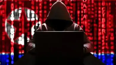 Le logo de la plateforme de cryptomonnaies Binance après l'annonce d'une violation de sécurité à grande échelle